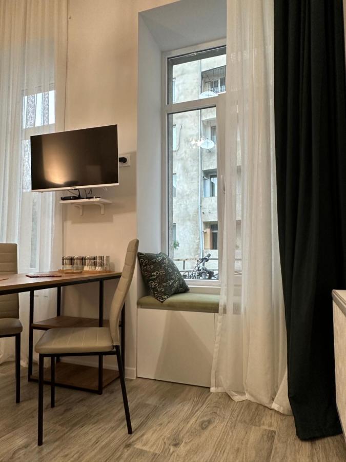 Apartment In The Center Of Tbilissi Extérieur photo