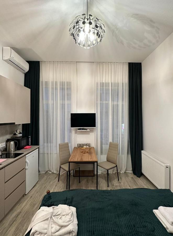 Apartment In The Center Of Tbilissi Extérieur photo